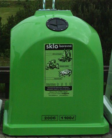 sklo_barevne_hranate.jpg